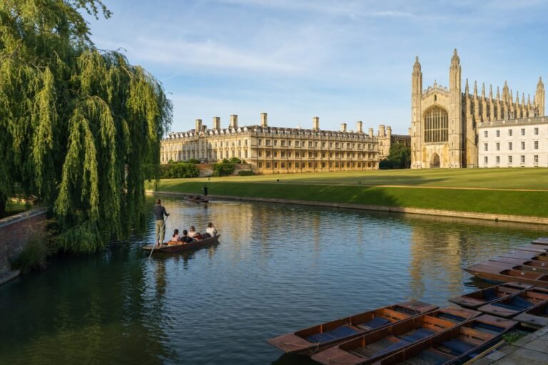 Itinerario a Cambridge: Guida Completa tra College e Punting