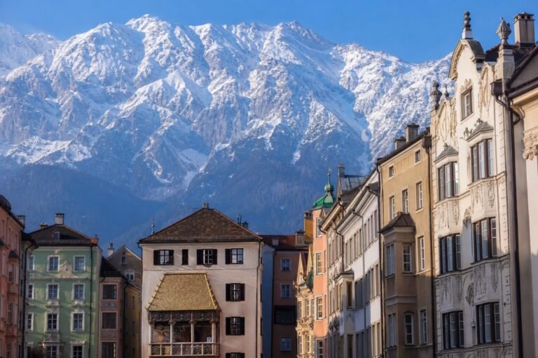 Itinerario a Innsbruck: Guida Completa tra Alpi e Impero