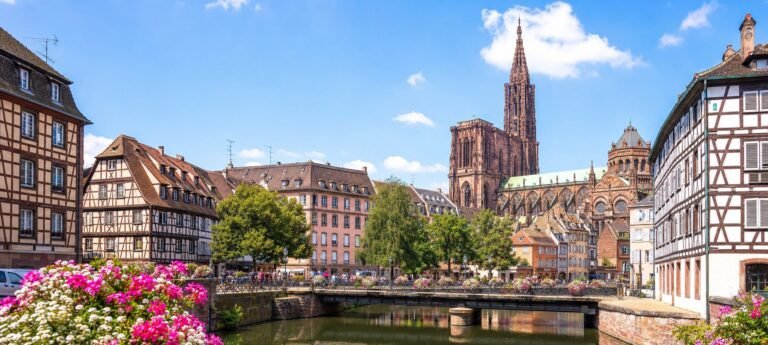 Itinerario a Strasburgo: Guida Completa tra Francia e Germania (2026)