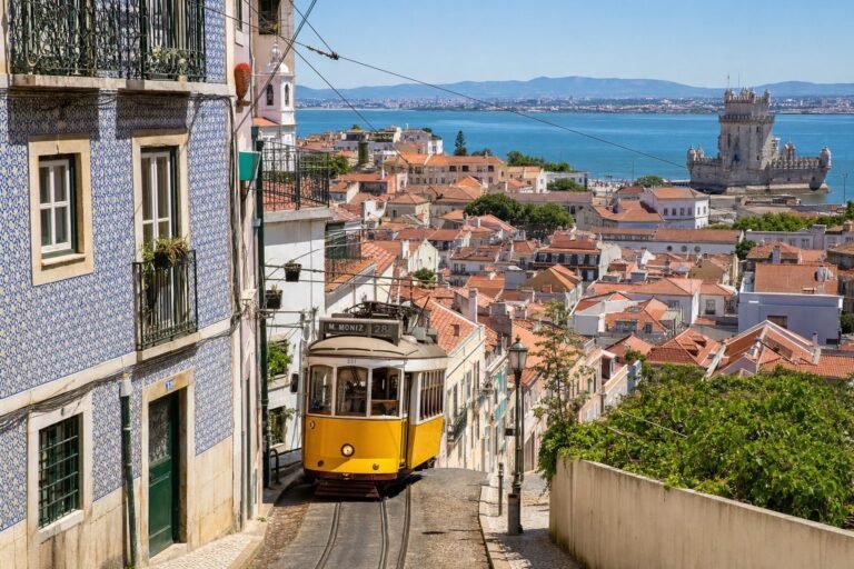 Itinerario a Lisbona: Guida Completa tra Colline e Azulejos (2026)