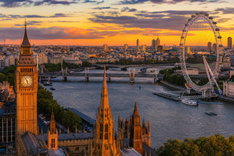 Itinerario a Londra: Guida Completa tra Tradizione e Avanguardia