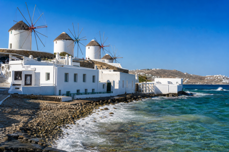 Itinerario a Mykonos: Guida Completa tra Mulini e Spiagge