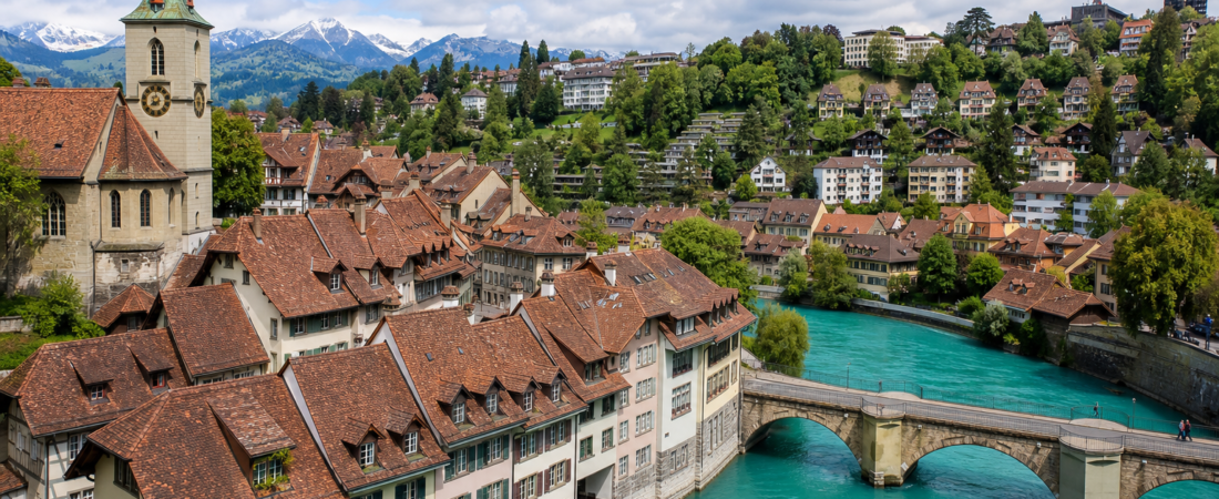 Itinerario a Berna: Guida Completa tra Orologi e Fiume Aare