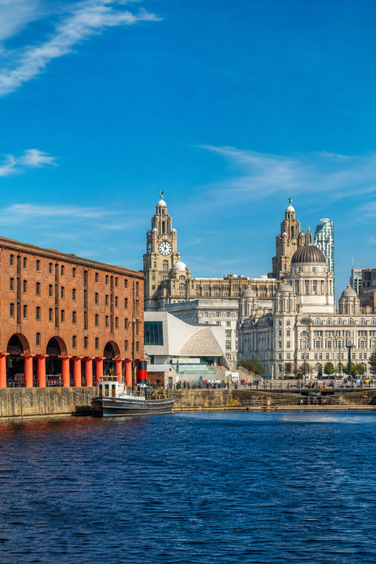 Weekend a Liverpool: Guida per un Viaggio tra Beatles e Calcio