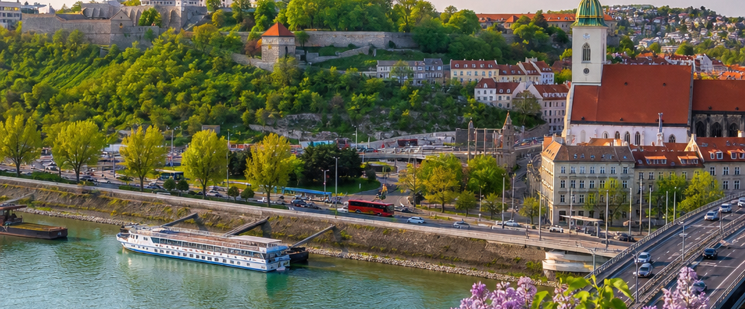 Noleggio auto e transfer a Bratislava: Guida Pratica