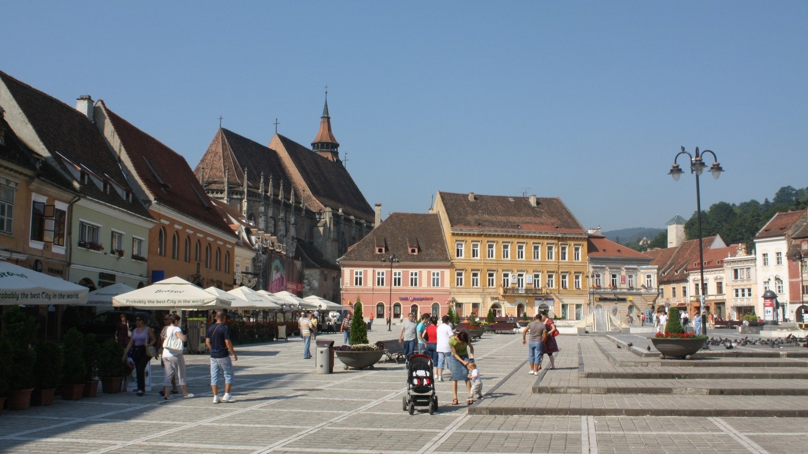 Brasov in solitaria: guida alla città transilvana senza auto