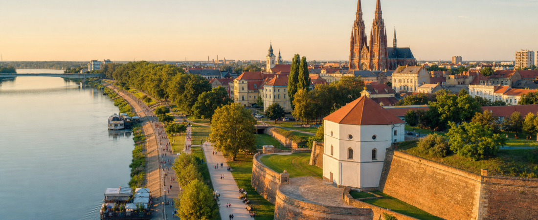 Osijek in solitaria: guida senza auto tra fortezza barocca, Drava e sapori della Slavonia — Croazia