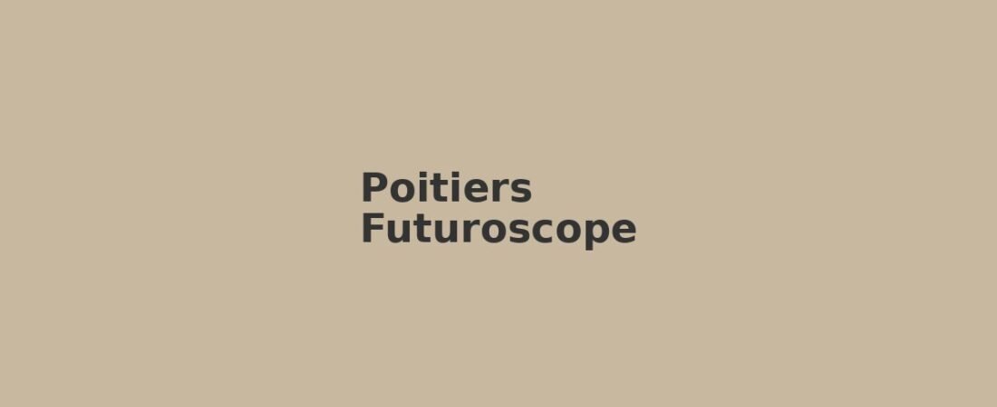 Poitiers in solitaria: guida senza auto tra Futuroscope, chiese romaniche e storia