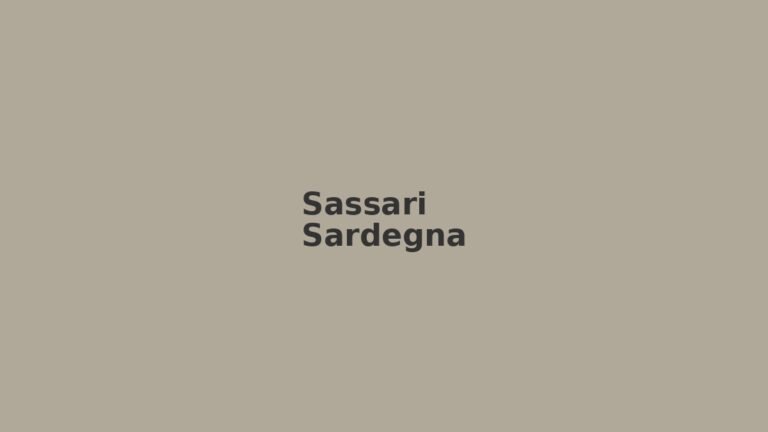 Sassari in solitaria: guida senza auto tra Sardegna e storia