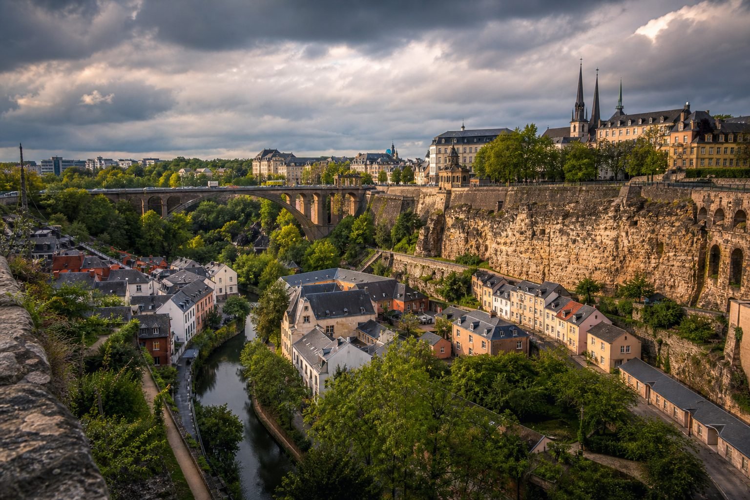 Itinerario a Lussemburgo: guida alla città delle banche e dei vigneti