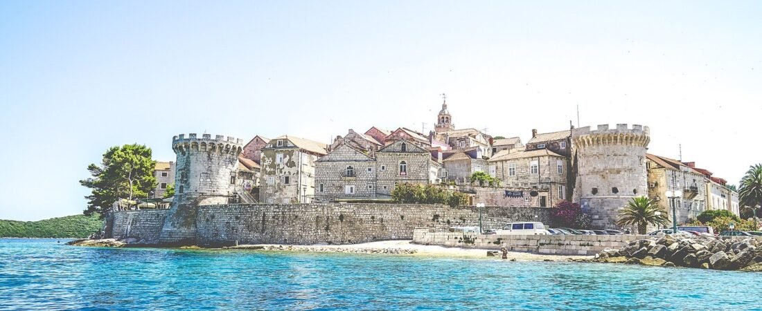 Korcula senza auto: guida pratica da Korčula Town