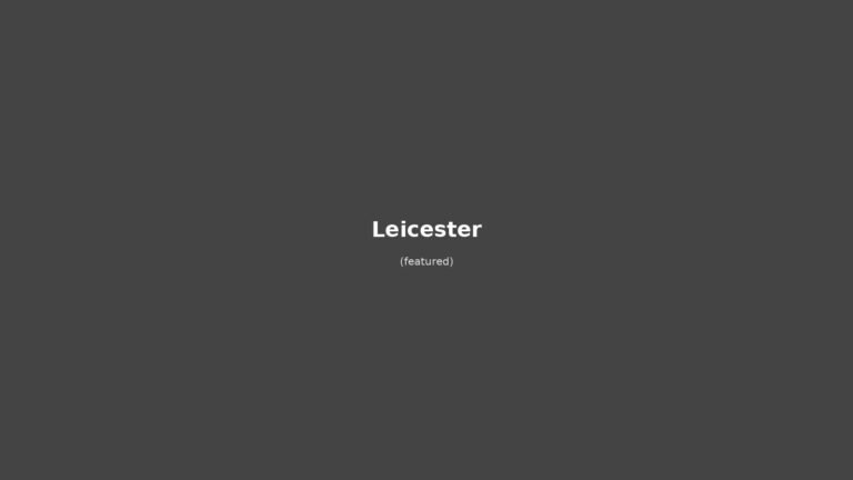 Leicester in solitaria: arrivo in treno, tomba di Re Riccardo III, Jewry Wall e cibo del Leicestershire — guida senza auto