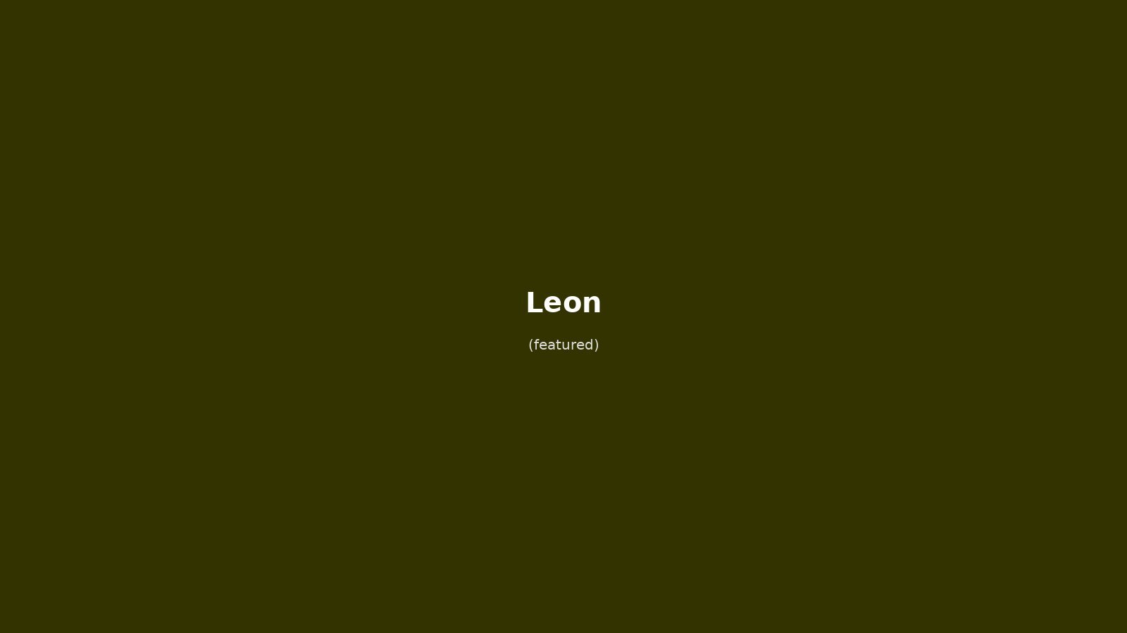 León in solitaria: tra vetrate gotiche, Gaudí e sapori leonesi — guida senza auto