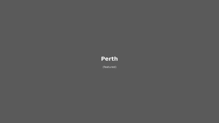 Perth in solitaria: arrivo in treno, Scone Palace, fiume Tay e storia scozzese — guida senza auto