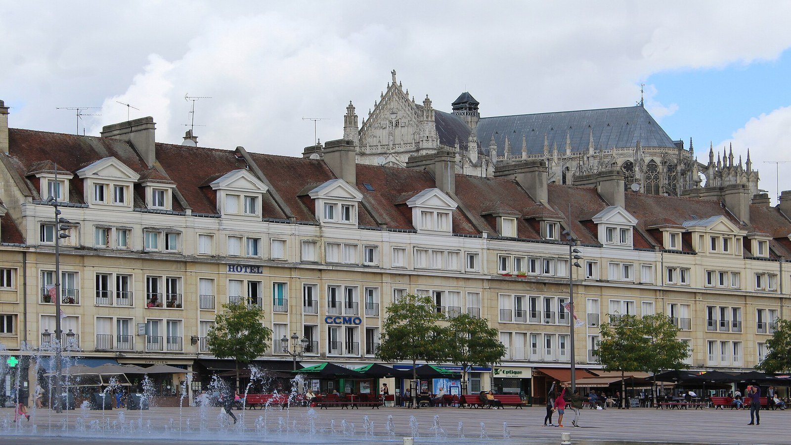 Beauvais town hall square