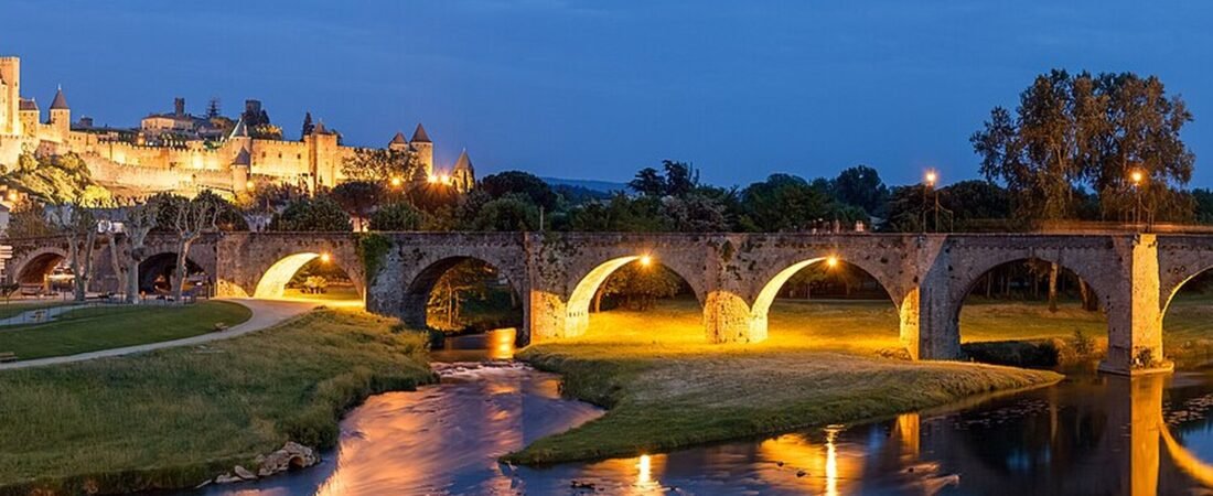 Carcassonne in solitaria: guida senza auto alla città medievale fortificata