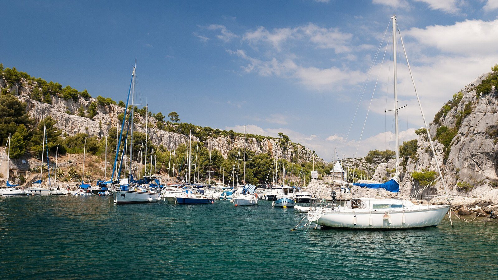 Cassis harbour