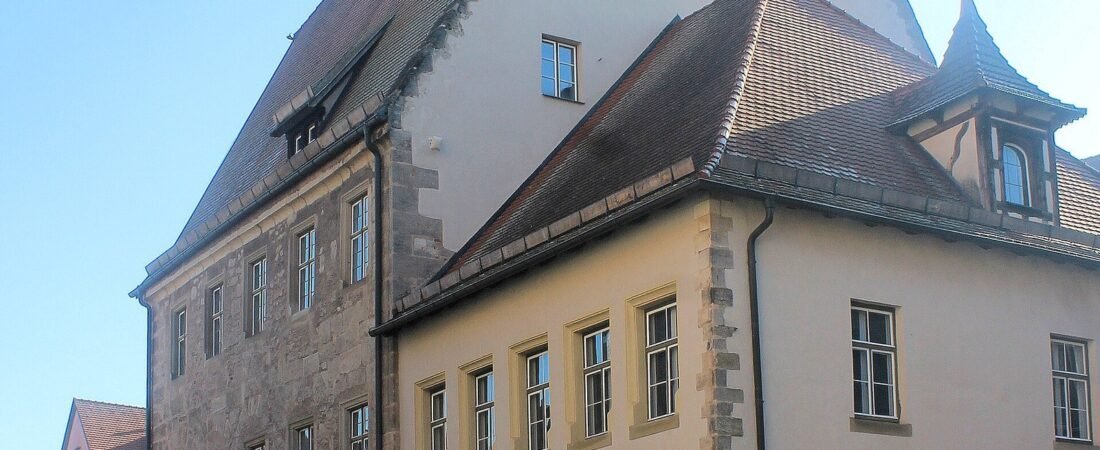 Dinkelsbuhl in solitaria: guida completa alla città medievale sul Wörnitz