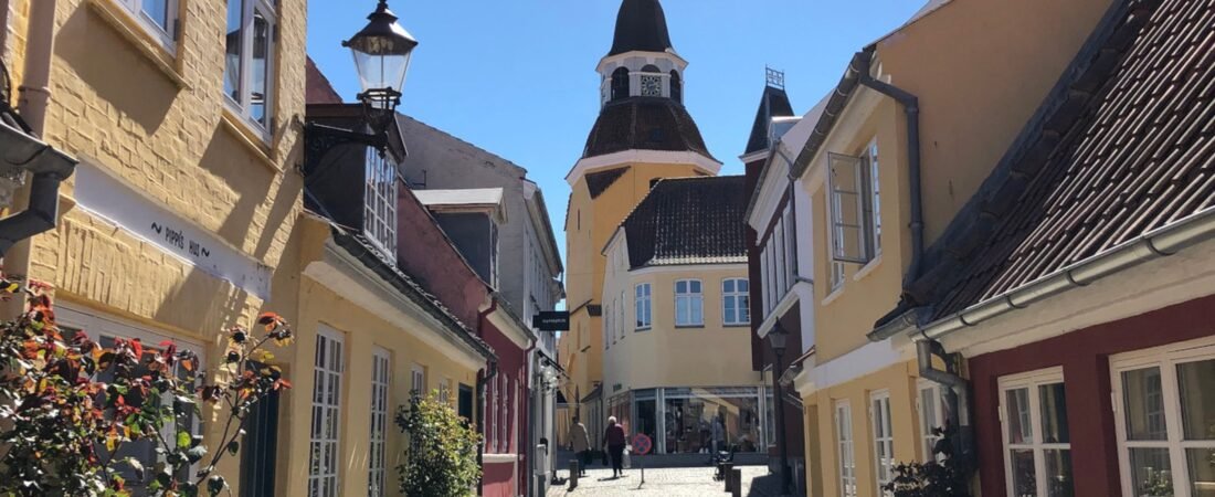 Faaborg in solitaria: guida tra porto, arte e isole