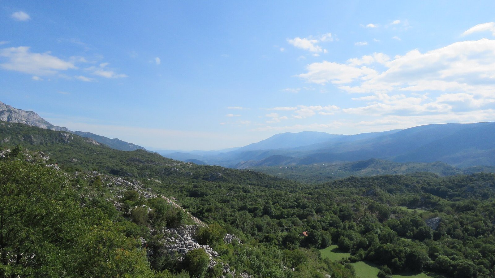 Nikšić in solitaria: guida completa