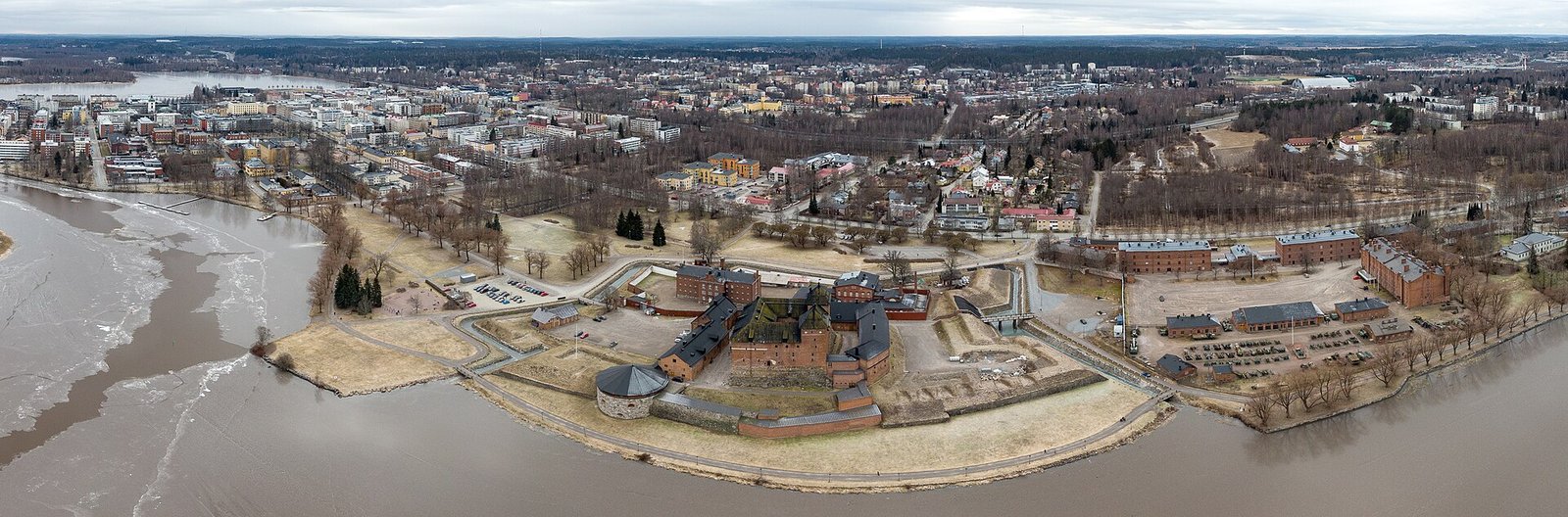 Hämeenlinna in solitaria: guida completa