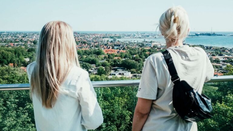 Frederikshavn in solitaria: porto, Bangsbo e Kattegat