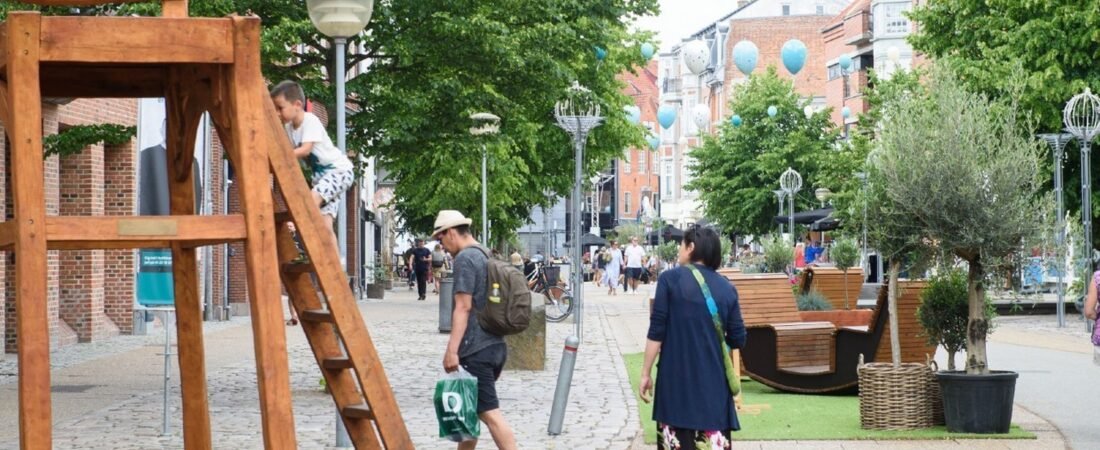 Hjorring in solitaria: arte, musei e costa danese