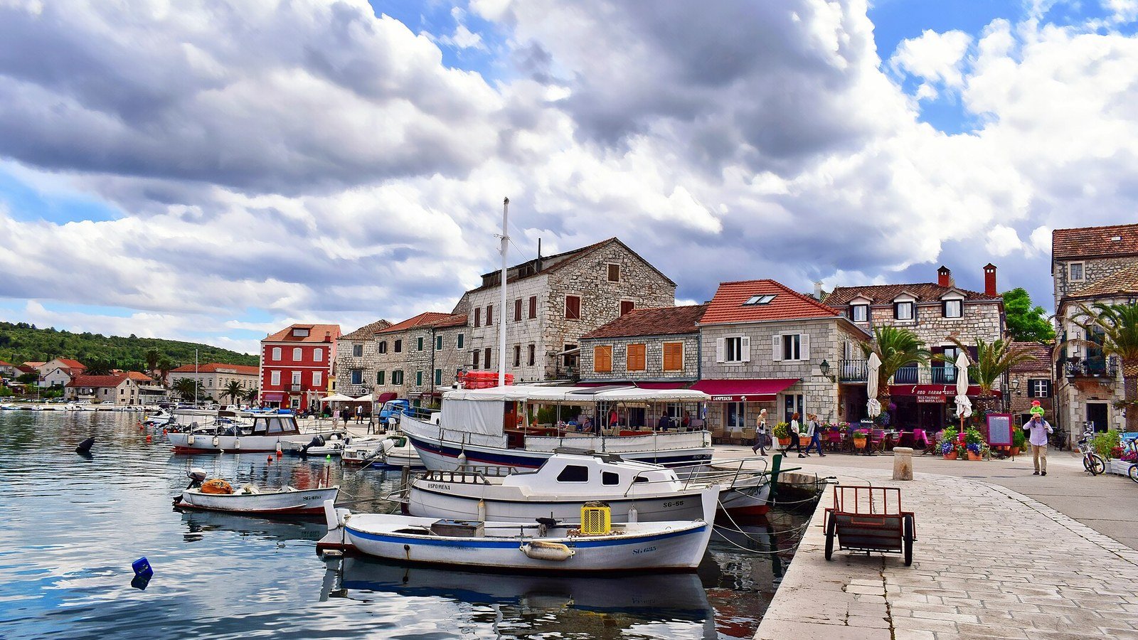 Hvar town panorama harbour fortress