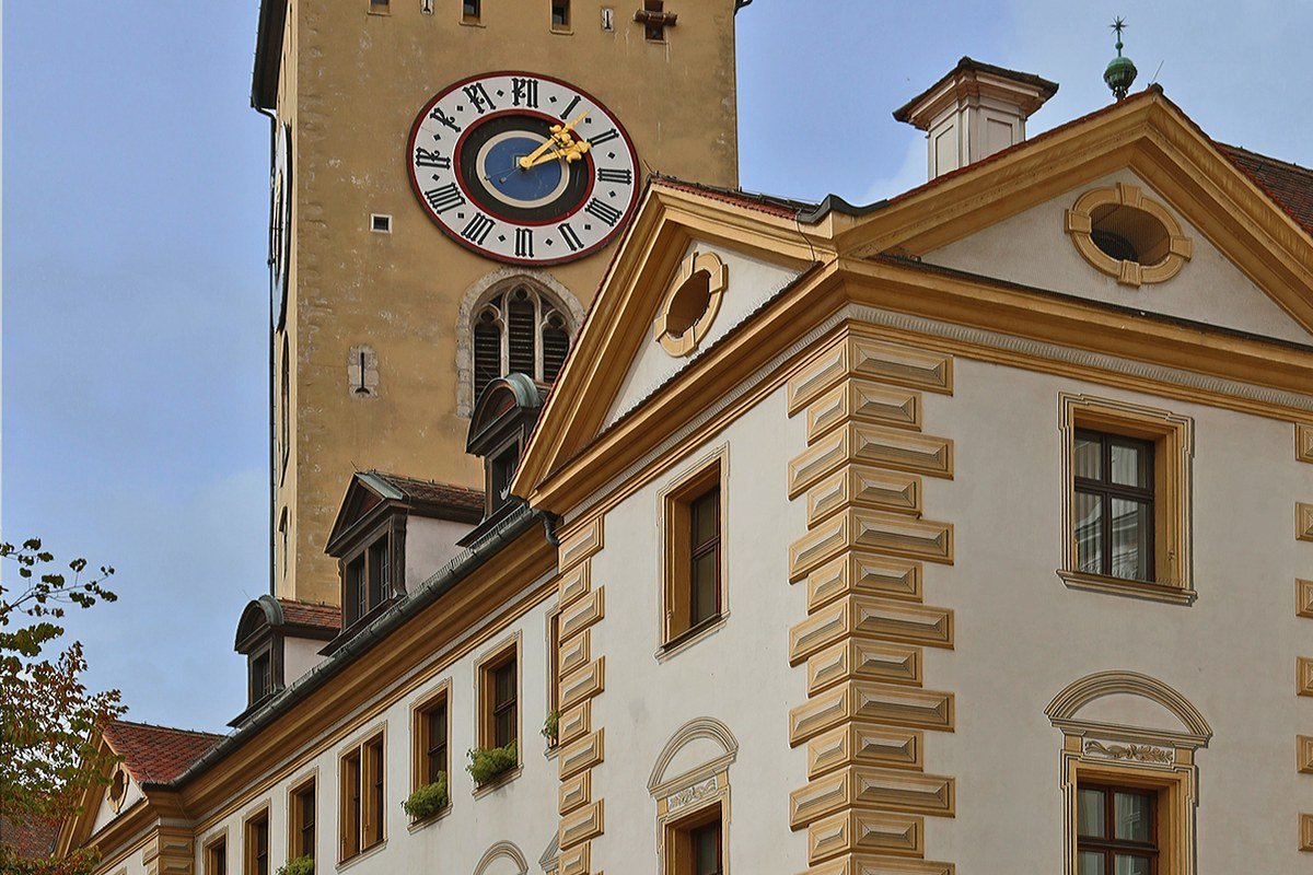 Il municipio imperiale di Ratisbona con le torri