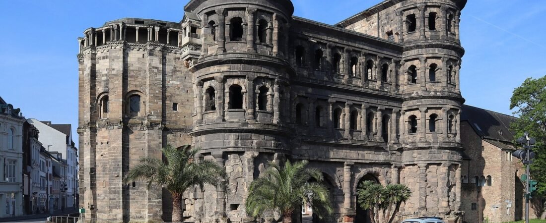 Treviri in solitaria: Porta Nigra e i monumenti romani UNESCO