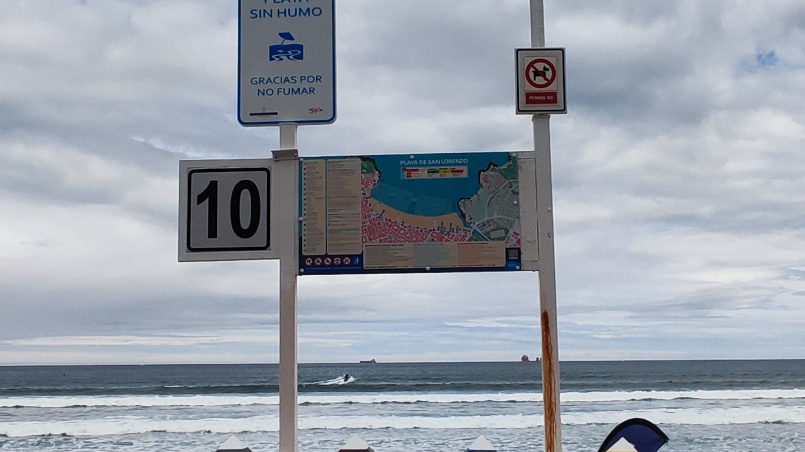 Gijón in solitaria: spiaggia di San Lorenzo e Cimadevilla