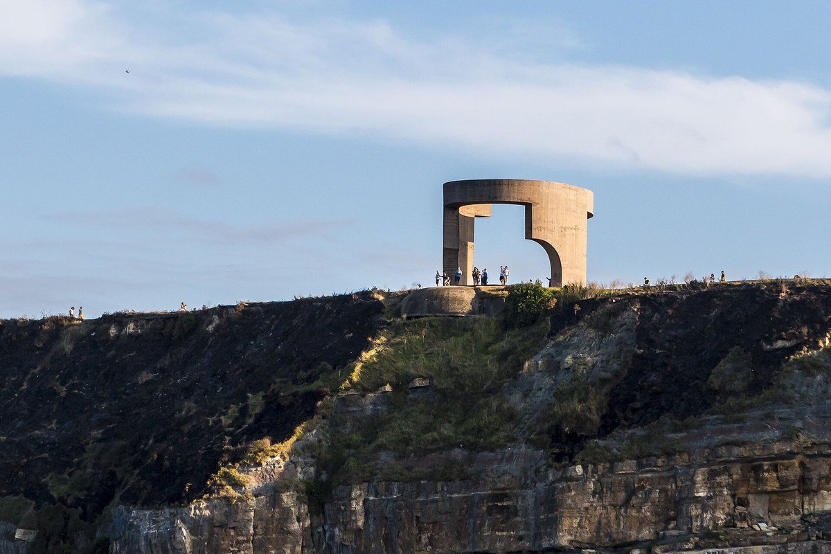 L Elogio del Horizonte di Chillida a Gijón