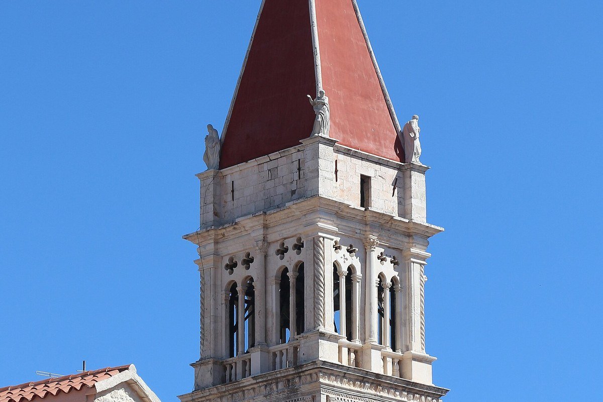 Il campanile del<a href=