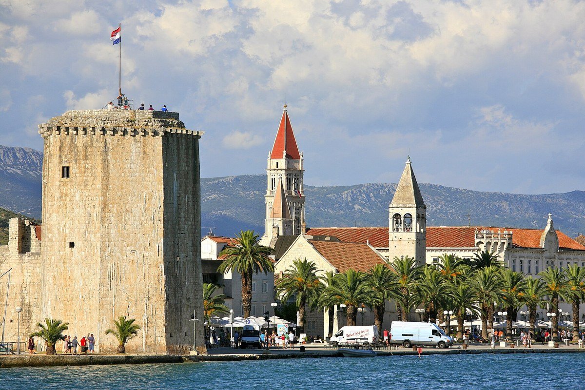 Il castello Kamerlengo a Traù