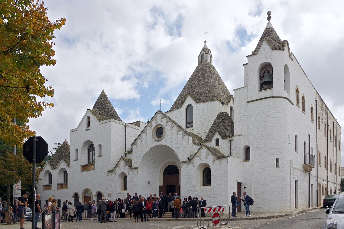 La chiesa a trullo di Alberobello