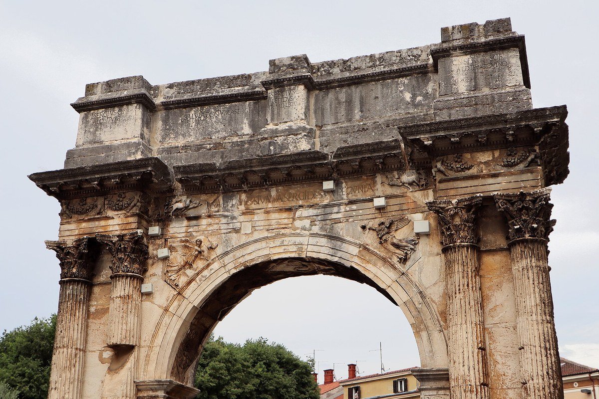Arco dei Sergi a Pola
