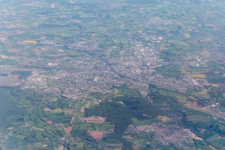 Laval in solitaria: guida completa