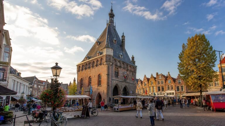Deventer in solitaria: la città anseatica sull’IJssel — guida senza auto