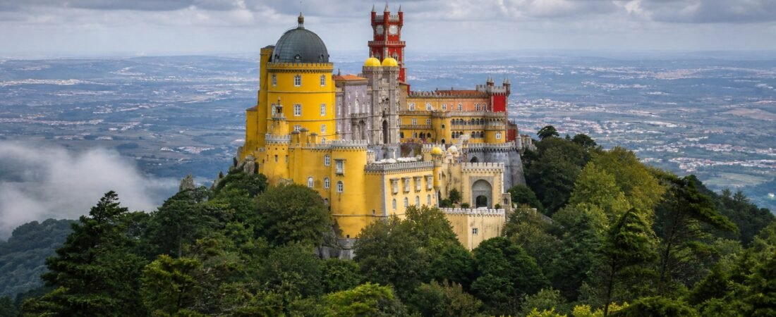 Sintra in solitaria: palazzi e fiabesco patrimonio UNESCO vicino Lisbona