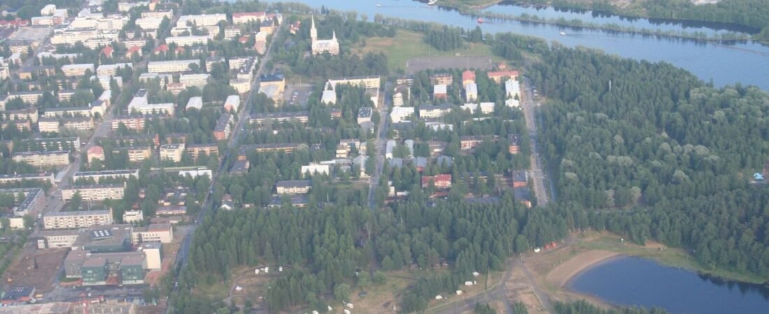 Joensuu in solitaria: guida tra natura, fiume e cultura