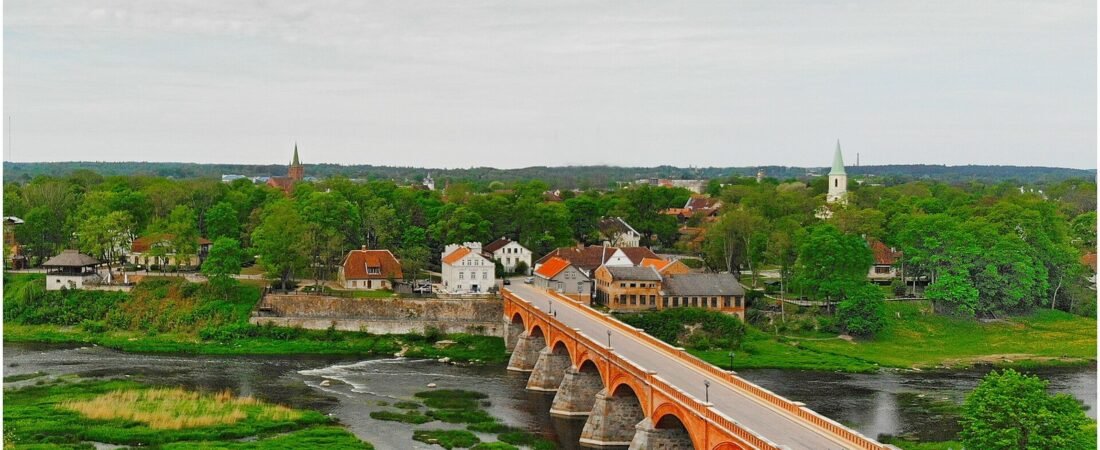 Kuldīga in solitaria: guida tra centro storico e Venta Rapid