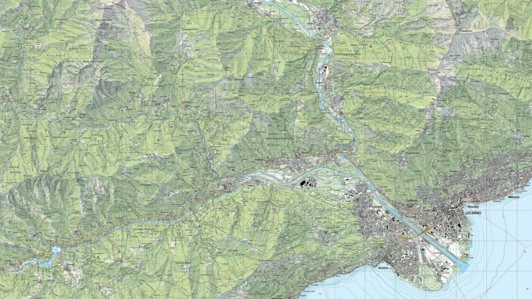 Locarno in solitaria: il Lago Maggiore, la Madonna del Sasso e la città più soleggiata della Svizzera