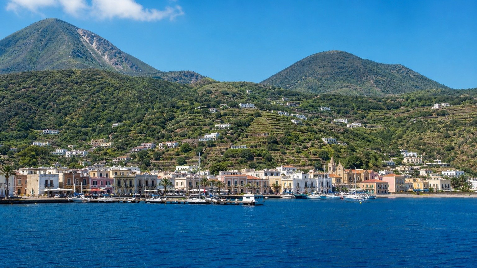 Dove dormire a Salina: guida ai migliori quartieri e hotel