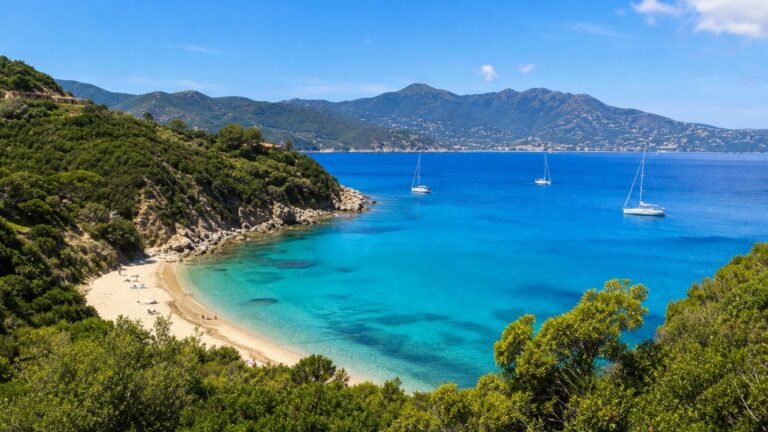 Dove dormire all Isola d Elba: guida ai migliori quartieri e hotel