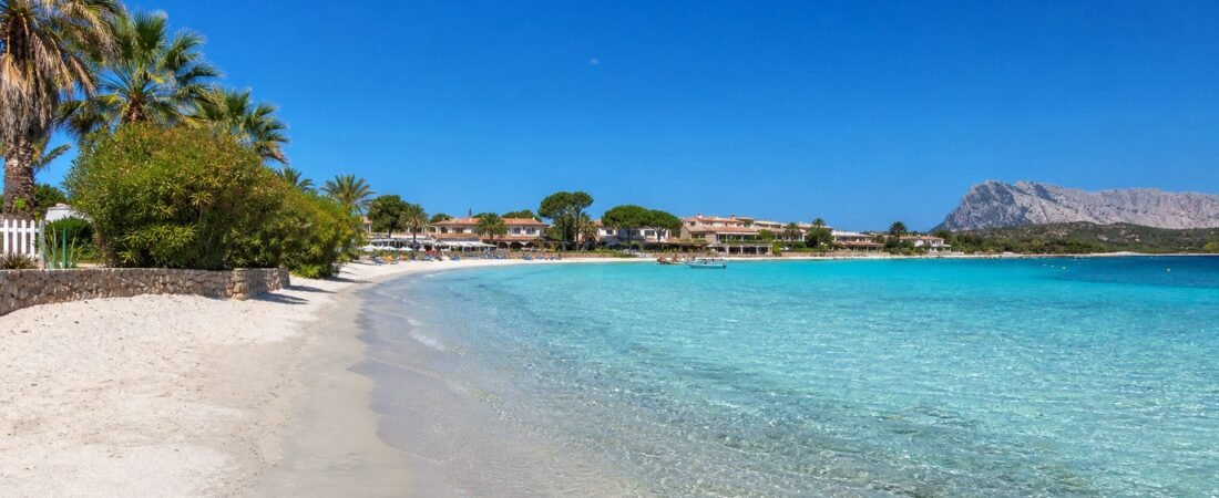 Dove dormire a San Teodoro: guida ai migliori quartieri e hotel