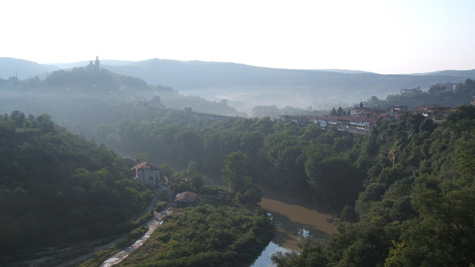 Veliko Tarnovo old town houses