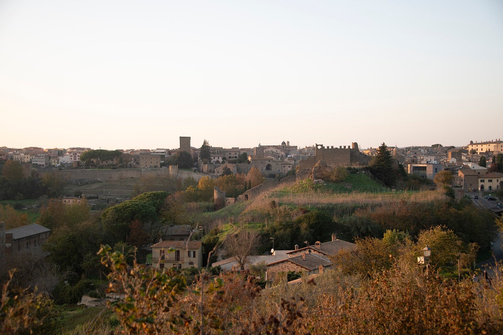 Dove dormire a Tuscania: guida ai migliori quartieri e hotel