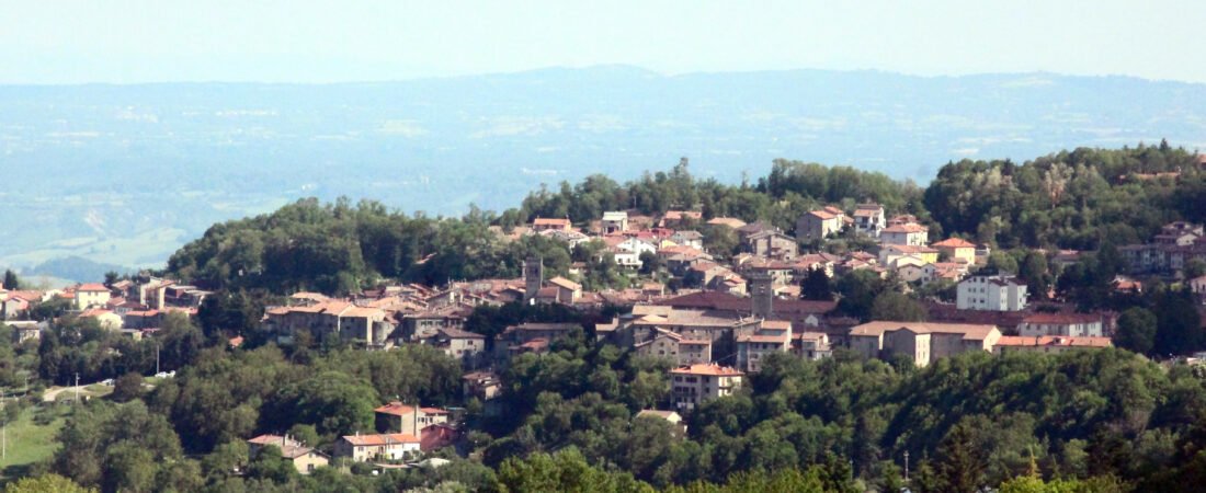 Abbadia San Salvatore in solitaria: guida tra M e territorio