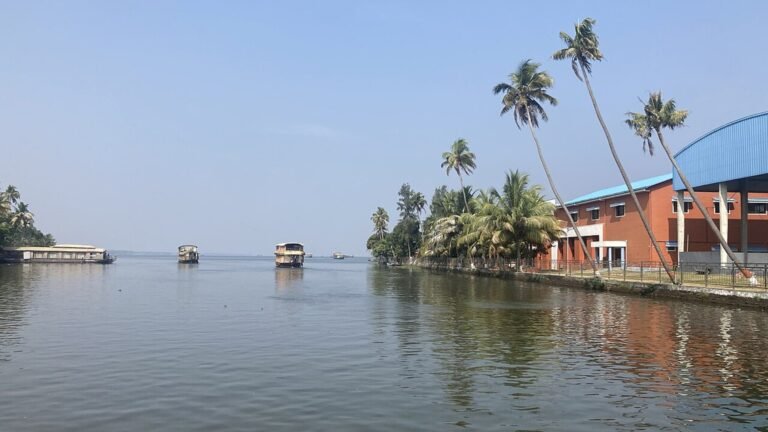 Alleppey in solitaria: backwaters, spiagge e Kerala