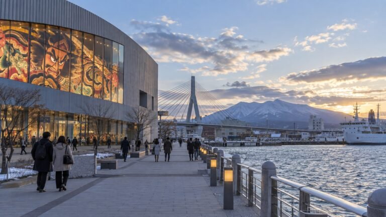 Aomori in solitaria: quartieri, sapori e notti del Kansai